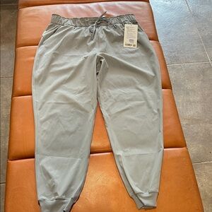 Lululemon Stretch High-Rise Jogger